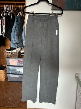 Gym shark women’s sweat pants